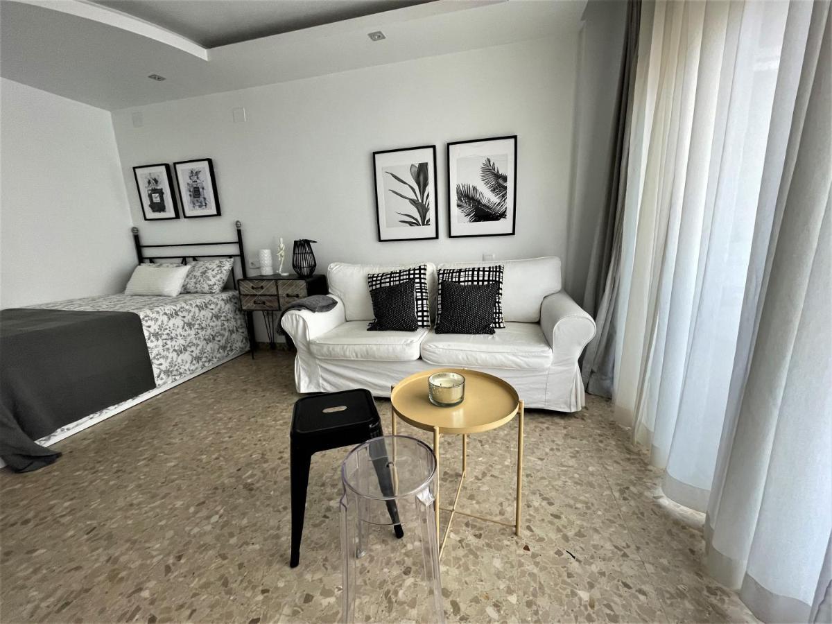 Ver620 - Terraza Con Vistas Al Mar, Reformado, Wifi, Fire Stick Amazon, Centro A 5 Min, Playa A 15 Min, Torremolinos Exterior foto