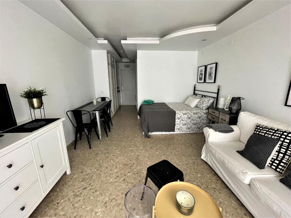 Ver620 - Terraza Con Vistas Al Mar, Reformado, Wifi, Fire Stick Amazon, Centro A 5 Min, Playa A 15 Min, Torremolinos Exterior foto